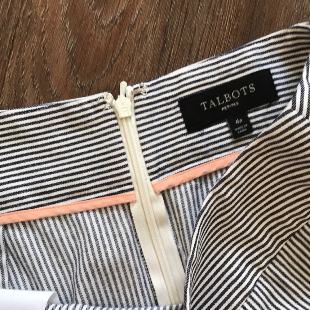 TALBOTS 4P Striped Knee Length Straight Skirt EUC